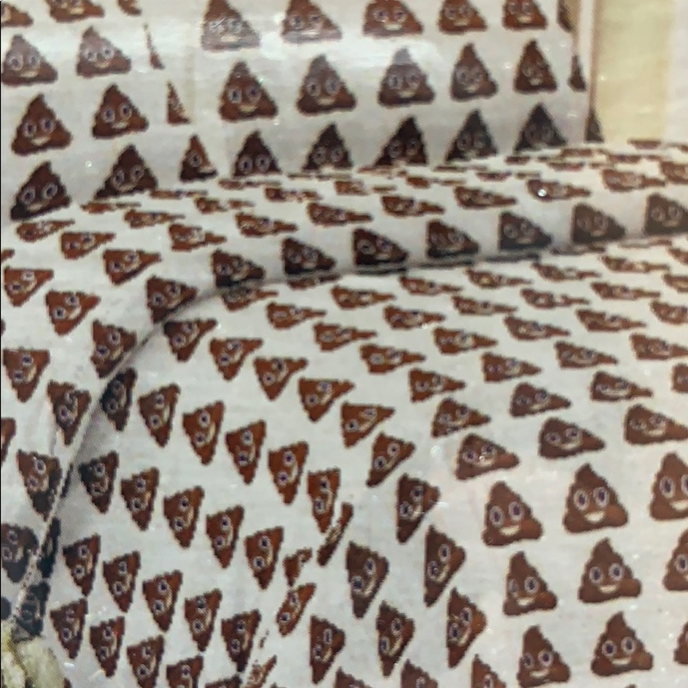 Queen Poop Emoji Sheet Set NWT